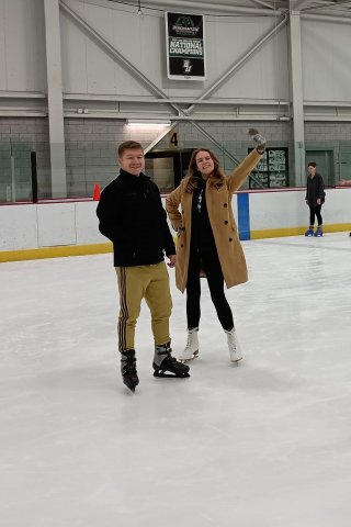 Skating 41